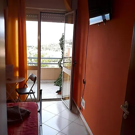 לינה וארוחת בוקר Panorama 3*